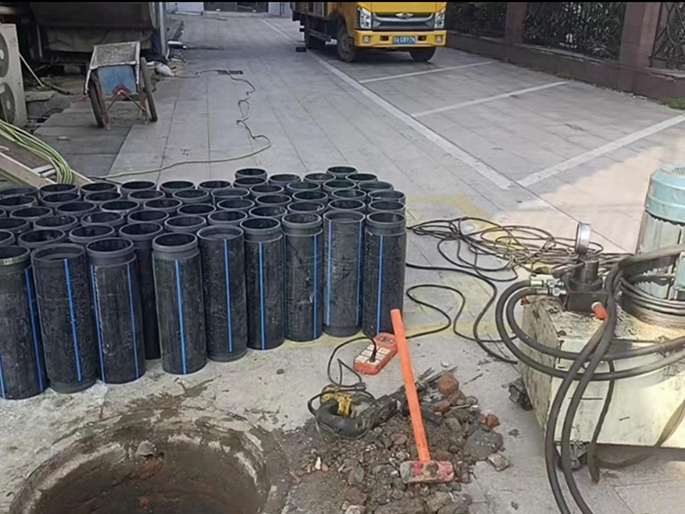 淮上PE置换管厂家 DN315置换管 非开挖管短管置换